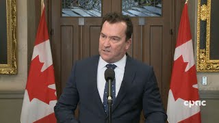 Le leader du Bloc Québécois à la Chambre discute des attentes quant au budget – 15 avril 2024 [upl. by Dolf51]