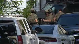 MAN BARRICADED IN MONTGOMERY COUNTY BUILDING [upl. by Ennyleuqcaj886]