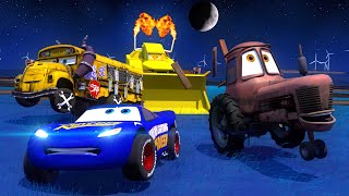 Cars Toons ⚡️Fabulous Lightning McQueen Vs Miss Fritter Tractor Tipping [upl. by Luhey]