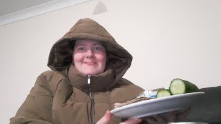 Ryvita Mukbang mukbang pufferjacket asmr ham cucumber ryvita creamandchivedip dip [upl. by Mayfield424]