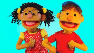 Whats Your Name  Super Simple Puppets  Kids Songs [upl. by Carn]