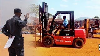 Burya IKIZAMINI cya category F kiroroha cyane  Uko ikizamini cya Forklift Gikorwa  ACTION COLLEGE [upl. by Zweig]