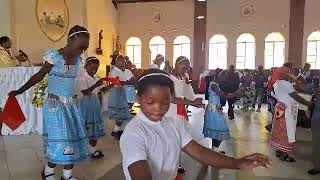 Misisi North choir during the celebration of Easter mass at st Lawrence parish [upl. by Ardena]