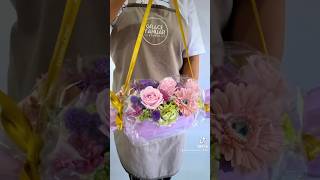 Candy Flower Arrangement🍬 flowers flowerarrangement florist flowerdesign floristjakarta diy [upl. by Parthinia]