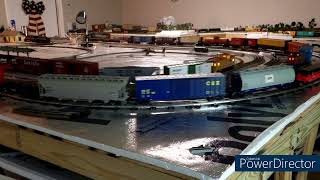 South Texas Railroad Lionel Polar Express 284 Williams SD402 amp MTH UP SD70ACe [upl. by Jeavons982]