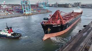 Yeoman bank leaving Seaforth Docks [upl. by Aihgn]