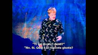 Eddie Izzard  sub Ita  italiani americani Inglesi ebugie [upl. by Ateekan]