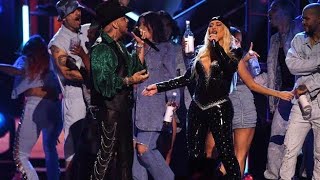 Christina Aguilera amp Christian Nodal quotCuando Me De La Ganaquot Live at the Latin Grammy Awards 2022 [upl. by Idnar]