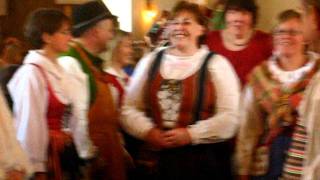 Folkdansmässan Träd in i dansen i Västra Skedvi Kyrka [upl. by Nede]