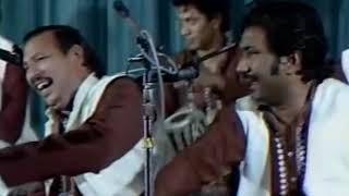 Nusrat fateh ali khan first time live loye loye aja mahi [upl. by Ian]