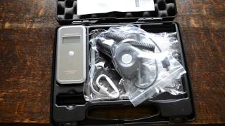 Breathalyzer reviews  AL7000 Digital Breathalyzer demonstrated [upl. by Anoved472]