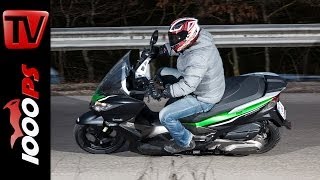 Review  Prueba  Kawasaki J300 Scooter Test  Action Onboard Sound  Español [upl. by Ras433]