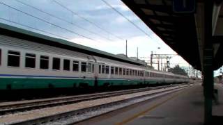 INTERCITY 613 VENEZIABARI CLE [upl. by Tlihcox]