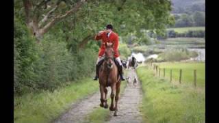 KILDARE FOXHOUNDS Rathsallagh September 2009 [upl. by Hallette]