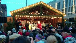 Weihnachtsmarkt in Chemnitz öffnet So schön ist der Budenzauber [upl. by Yrebmik]