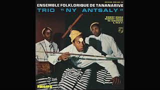 Trio Ny Antsaly ‎– Mandany Resaka etc [upl. by Darnok]