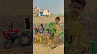 tractor bhes ke leye chara khali kar te hue tractor bole kaam che automobile ytshort [upl. by Twelve]