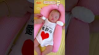 Worried about your newborns head shape Try Newborn Head Shaping Pillows [upl. by Ahsoym]