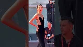 Hoyeon Jung fabulous in Louis Vuitton attend at the Venice Film Festival 2024 [upl. by Aicnatsnoc713]