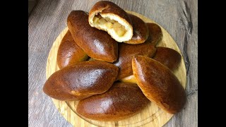 Russische Piroschki mit Apfelfüllung der Hefeteig geht im Wasser auf  Rezept  Russische Küche [upl. by Schulze]