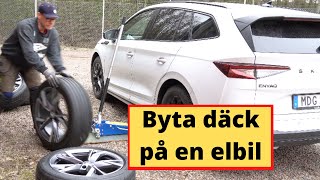 Byta däck på en elbil [upl. by Sonahpets]