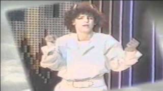 Musica de los 80s Lucia quotMarineroquot version en Español [upl. by Normac672]