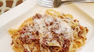 Ragù alla Bolognese mit Tagliatelle [upl. by Jarrad400]