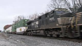 NORFOLK SOUHERN GE AC44C6M Southbound Intermodal Container Train [upl. by Sewellyn989]