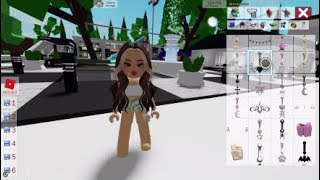 Bianca se hace gamer jugando a Roblox brookhaven shorts tutorial de como tener pancita de embarazada [upl. by Reamy843]