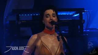 St Vincent  Young Lover HD LIVE 10518 [upl. by Wynnie]