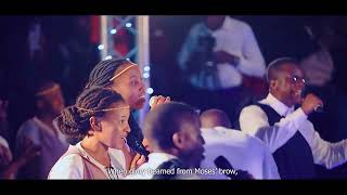 O Yeka Umlilo Lowo  Live Perfomance ft Vusa Sibanda [upl. by Arras288]