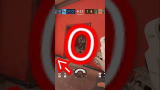 Claymores are LIFESAVERS rainbowsixsiege r6siege siegemoments claymore gaming [upl. by Kamillah]