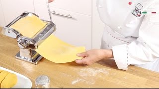 Homemade fresh pasta with Marcato Atlas 150 Classic  Video tutorial [upl. by Malva]