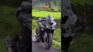 Kawasaki ninja zx25r exhaust sound flyby 🚀🌪️🥵shorts superbike viralvideo ytshorts [upl. by Namyac989]