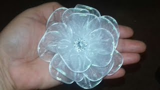 Como hacer una flor de liston organza [upl. by Manthei114]