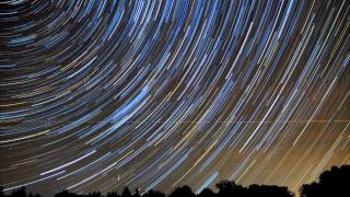 Time Lapse  Nuit étoilée en Limagne 63  HD [upl. by Legyn747]