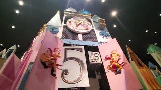 Its a small world clock 545 pm [upl. by Annairb701]