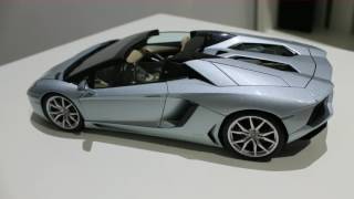 Lamborghini Aventador escala 118 de AutoArt Signature y SV de Kyosho [upl. by Alehs]