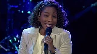 Stephanie Mills  Home From quotThe WizquotLive at the Rosie ODonnell Show 1999 [upl. by Yerffeg]