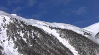 Lawine oberhalb von Samedan im Engadin [upl. by Yeslaehc]