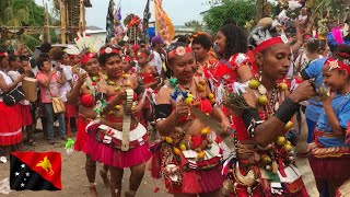 Kiriwina traditional dance group doing the Circle Dance in Port Moresby 🇵🇬 [upl. by Nnoryt174]