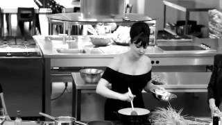 Gizzi Erskine Rocking food [upl. by Newmark62]