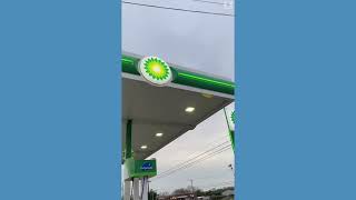 Wind shakes gas station roof in Tennessee [upl. by Acinomaj]