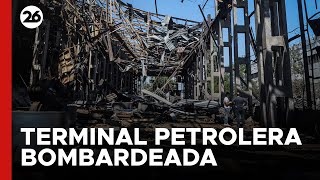 Ucrania afirma que bombardeó una importante terminal petrolera en Crimea [upl. by Girardo]