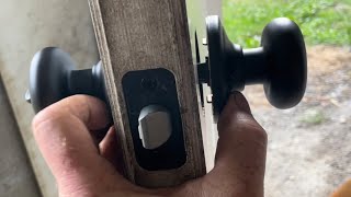 “installing” kwikset DOOR KNOB bed bath [upl. by Yci253]