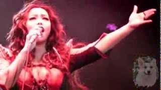 HD 張惠妹 海闊天空 Beyond AMeiZing世界巡迴演唱會香港站 2012 [upl. by Ylrehc603]