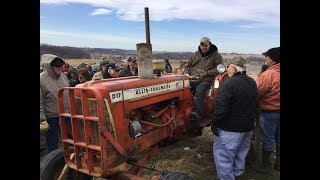 1963 Allis Chalmers D17 Series III Tractor Sold on Iowa Farm Auction [upl. by Marie-Jeanne]