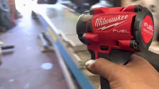 Milwaukee 285420 38 stubby impact wrench [upl. by Jonell]