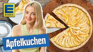 Apfelkuchen mit Quark  Einfaches Kuchenrezept mit Puderzucker [upl. by Rochelle]