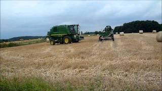 Triticalen Dreschen 2013 mit John Deere 9780i CTS und John Deere 6210 und SSW [upl. by Madelon]